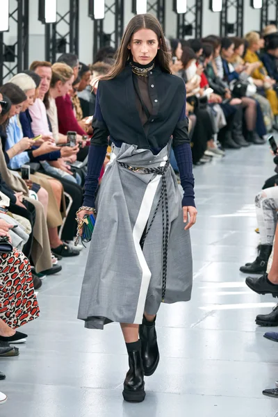 Look 22